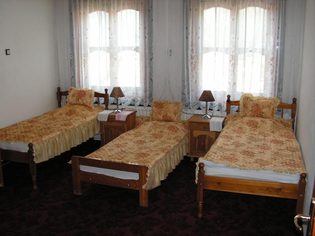 Guest House St Mariya Magdalena デヴィン エクステリア 写真